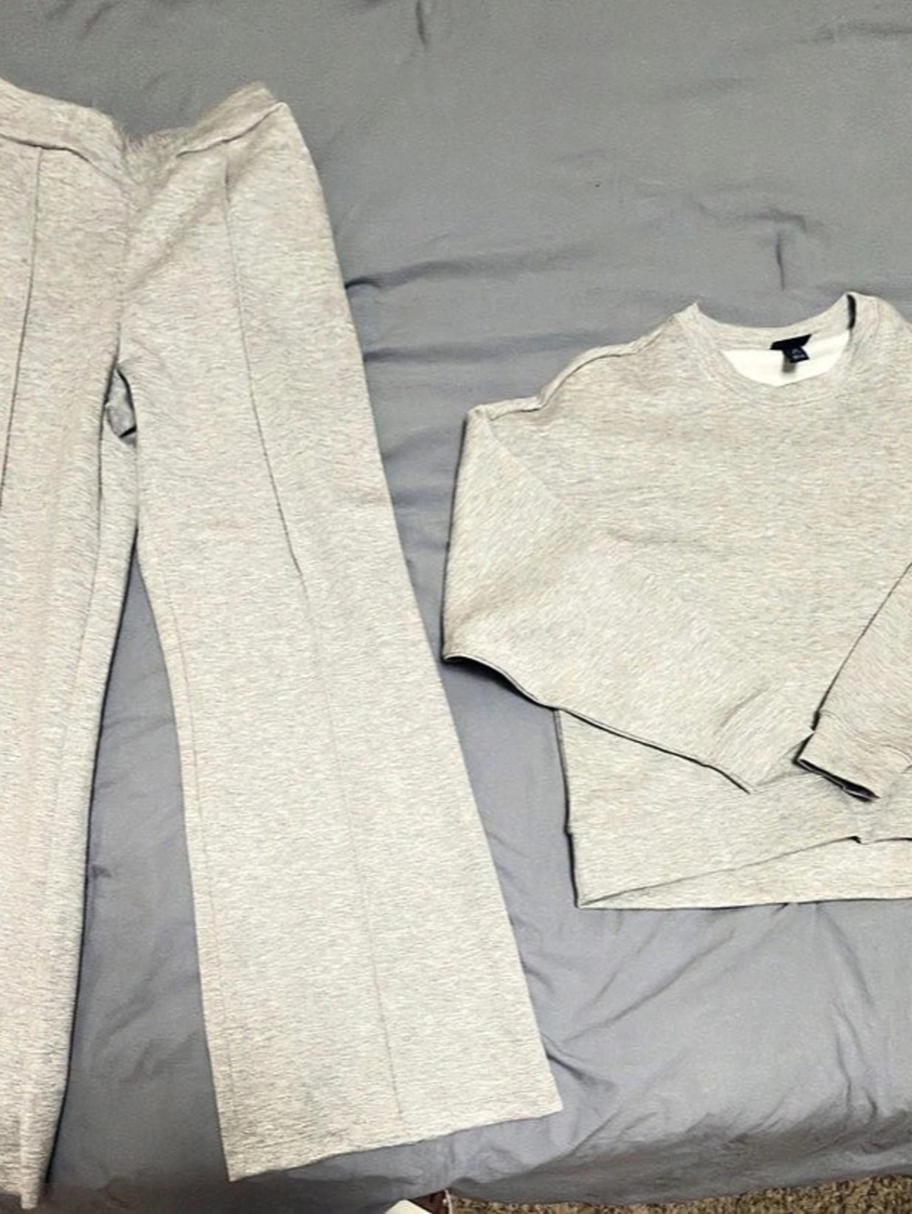 Scoop Ultimate Scubaknit Cropped Sweatshirt and Seamed Pants Set & Seamed Pants